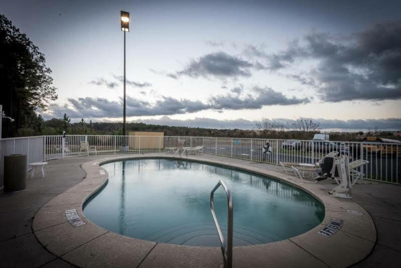 Best Western Dothan Inn&Suites Exterior foto