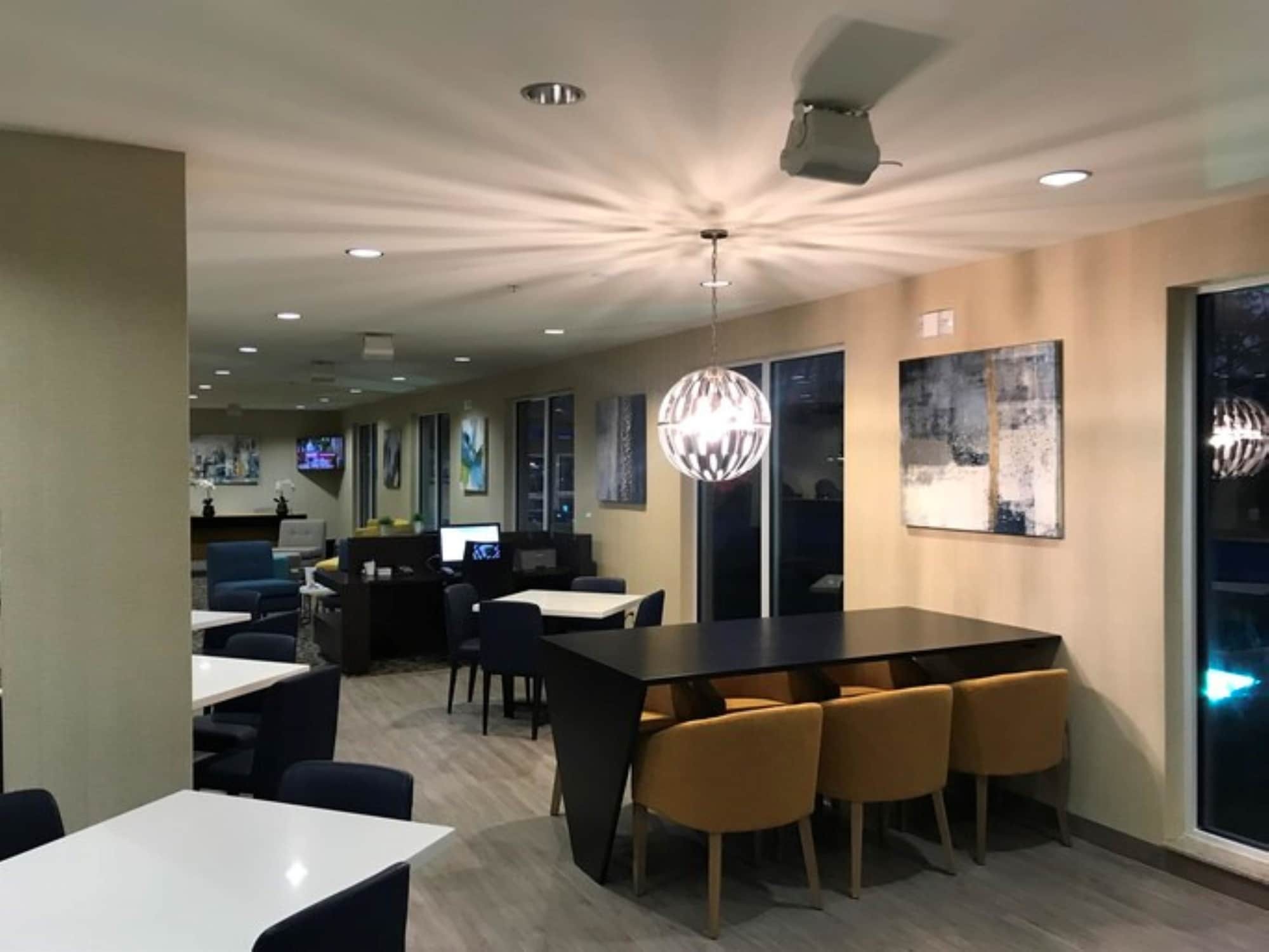 Best Western Dothan Inn&Suites Exterior foto